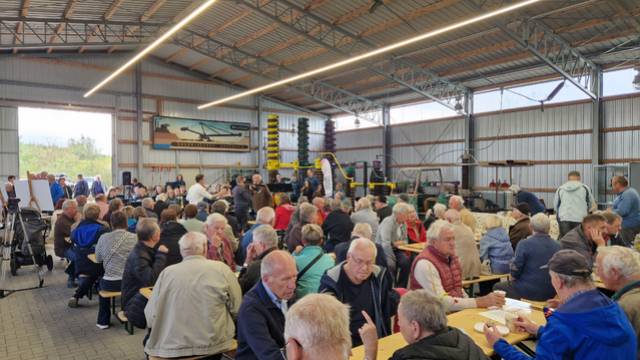 Begrüßung durch Gerald Riedel s_260919_eet_pschug--13- Bergbau-Technik-Park – Aktuelles - 25. Espenhainer Ehemaligentreffen